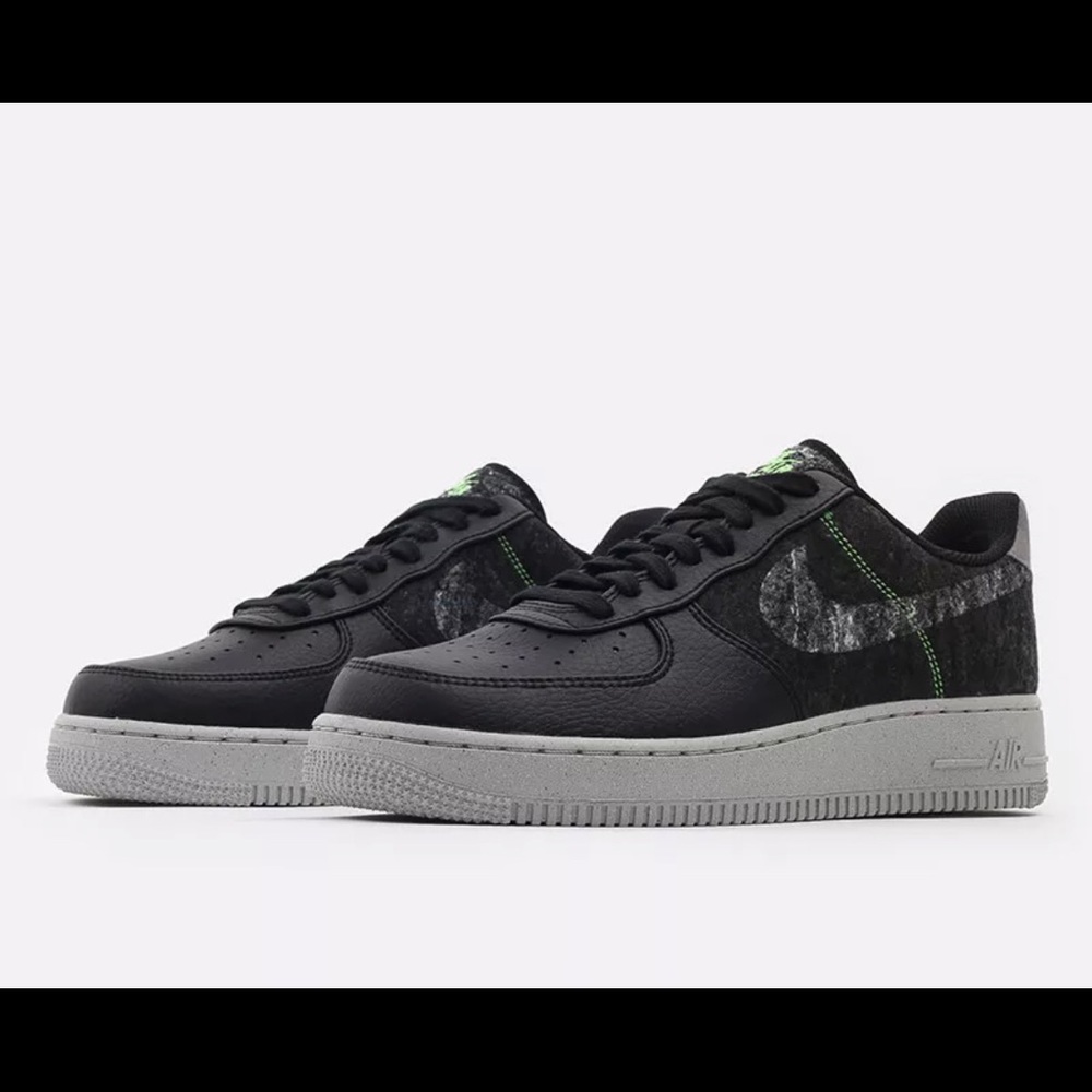 Nike Air Force 1 `07 LV8 Black CV1698-001